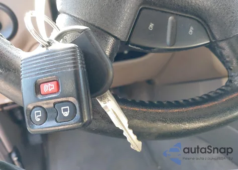 2005 Ford Explorer Xlt/Xlt Sport/Nbx из США, поврежденный, VIN 1FMZU73W25UA56344